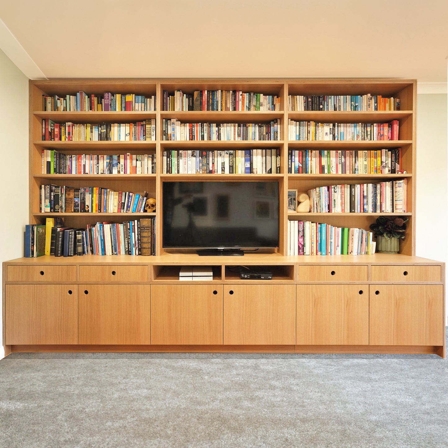 Oak Plywood Bookcase (L)3600mm x (H)2380mm